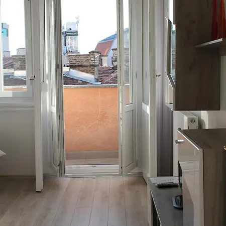 Rooftop アパート